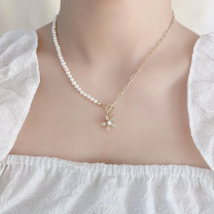Refined by AnnaKaci Asymmetrical Chain Pearl Necklace Necklaces Refined by AnnaKaci Asymmetrical Chain Pearl Necklace Necklaces